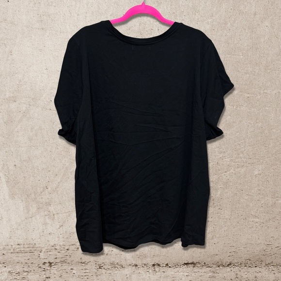 Ellos Decorated VNeck TShirt NWT - Picture 2 of 4